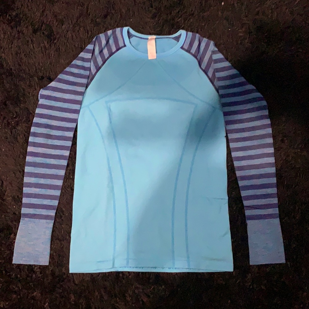 Ivivva athletic shirt